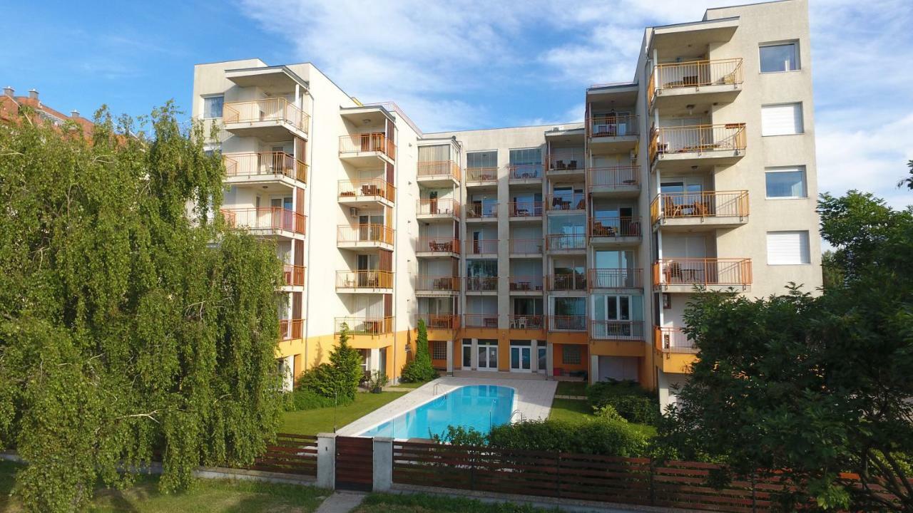 Viktória Apartmanok Siófok Exterior foto